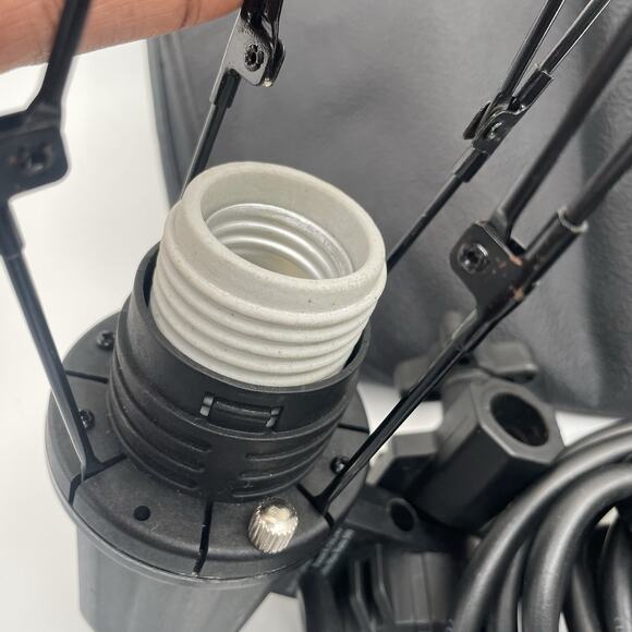 Westcott uLite LED 2-Light Collapsible Softbox 500 Watts - Picture 9 of 11